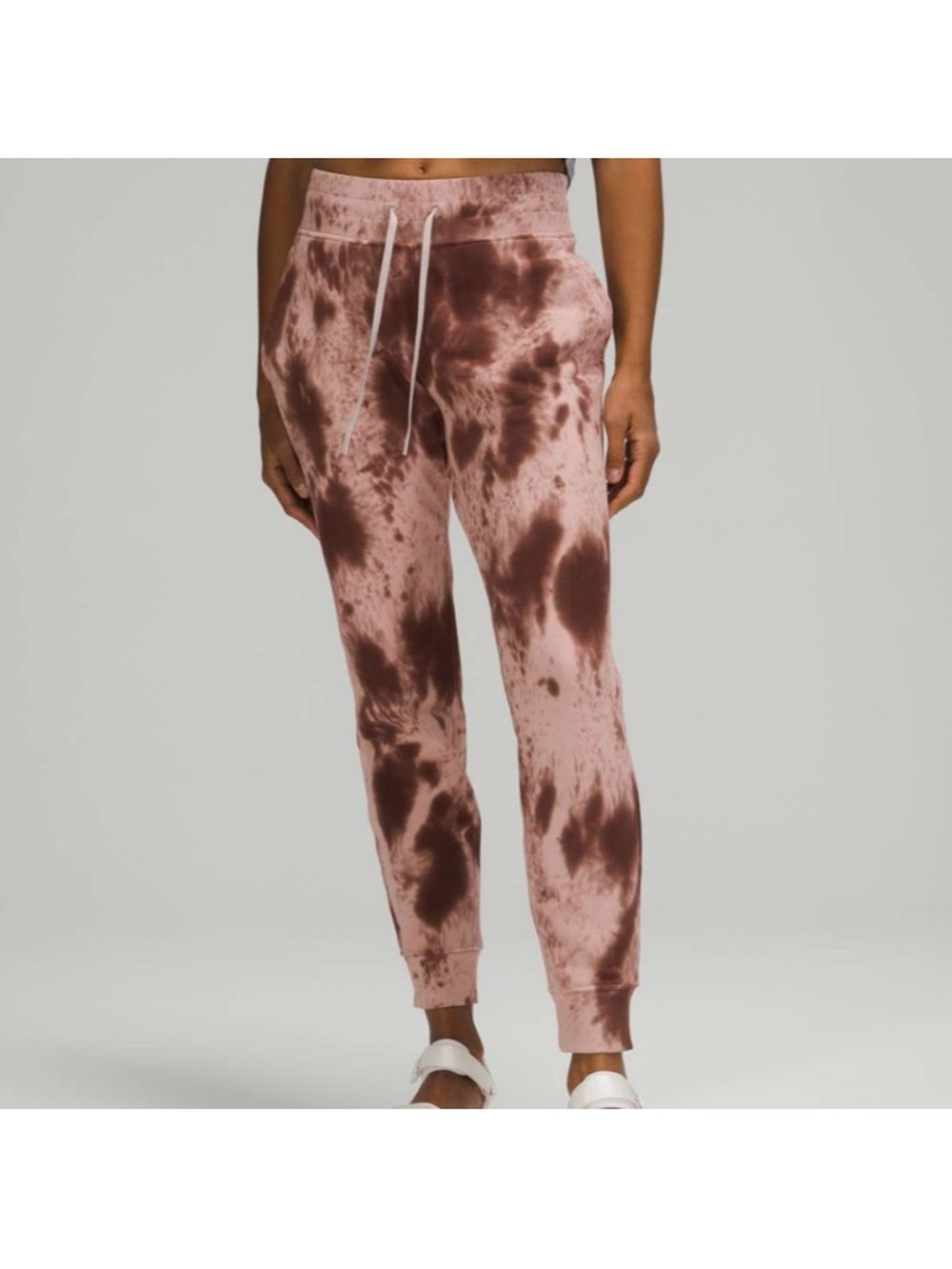 Lululemon Warm Down Jogger *28"
Marble Dye Silky French Press
